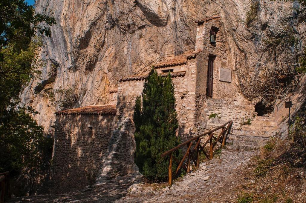 Alloggio Turistico Luigina Morro Reatino Zewnętrze zdjęcie